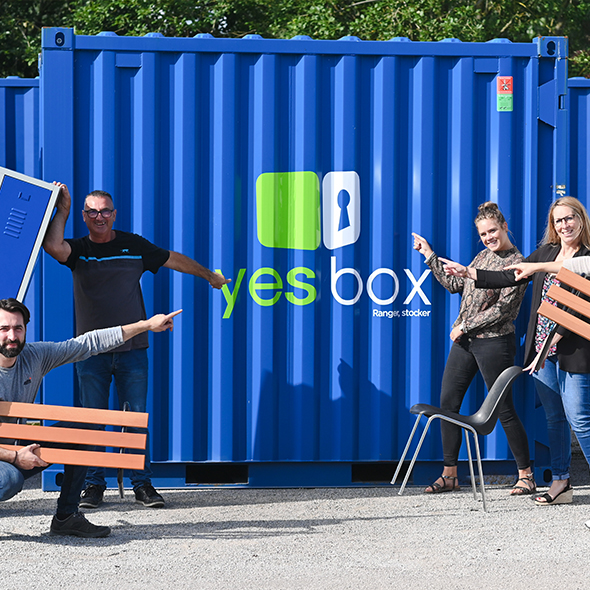 Yes-Box